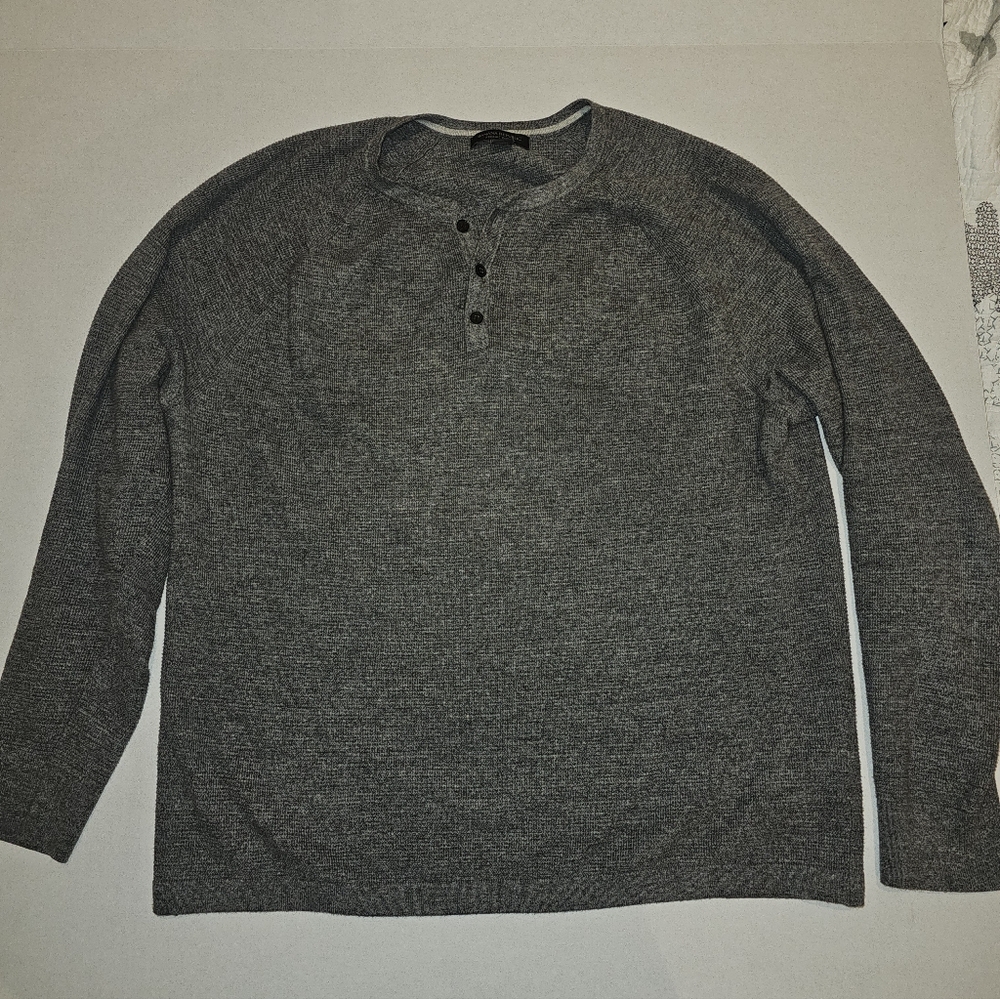 Banana Republic Charcoal Organic Cotton Henley XL